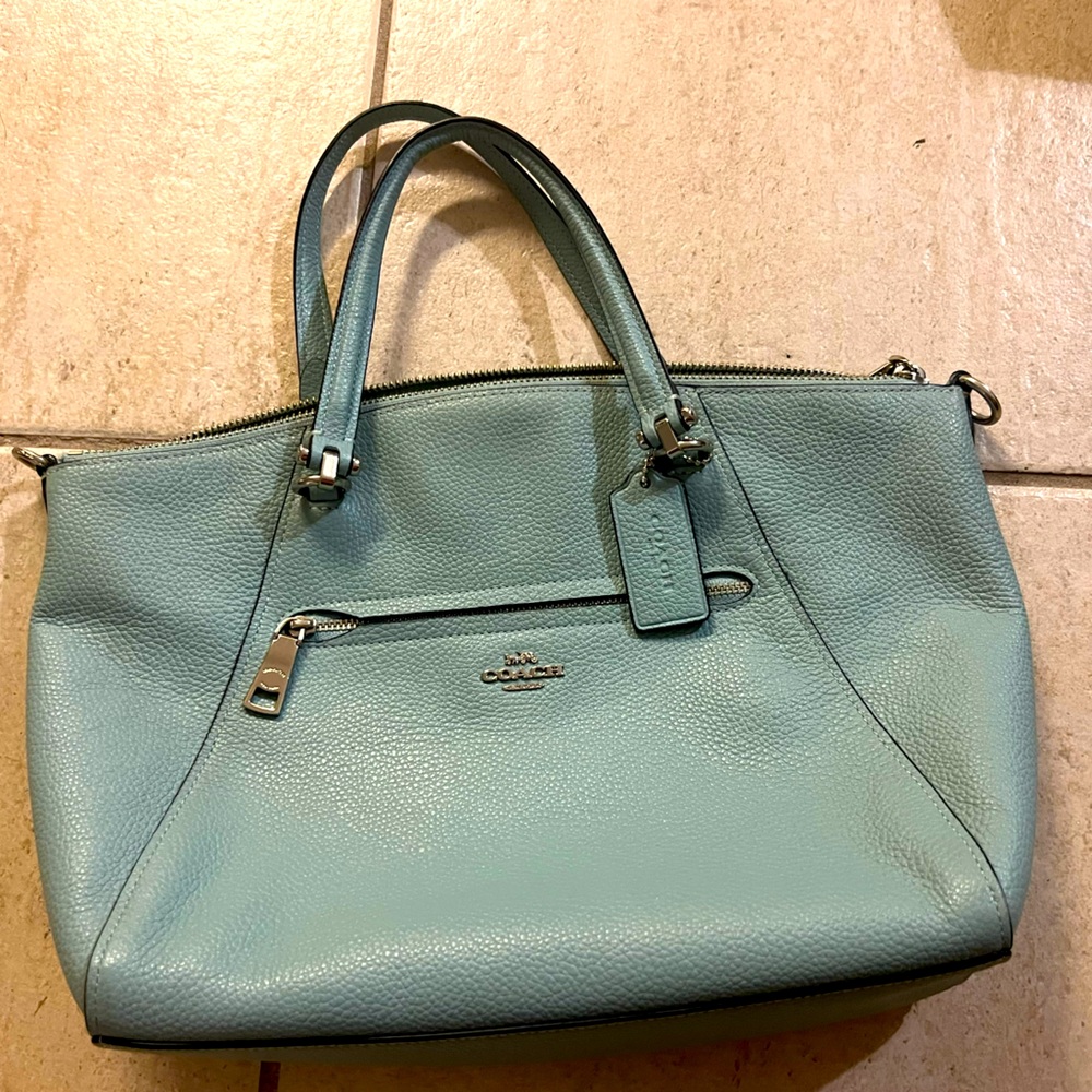 Beautiful Robins Egg Blue Coach Prairie Crossbody & Handbag Purse